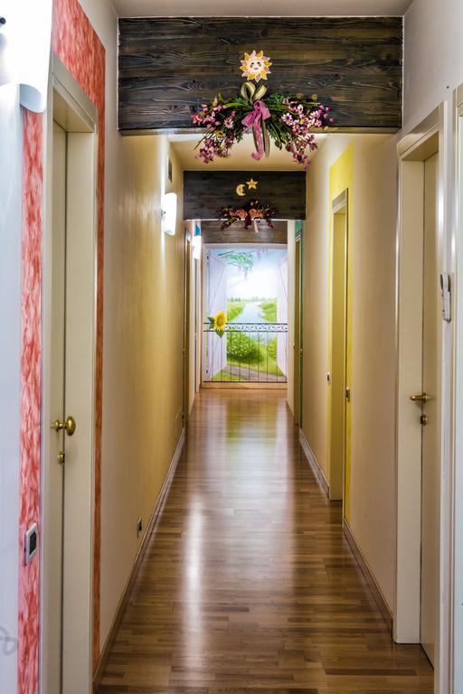 אוריאגו די מירה Agriturismo B&B Il Girasole חדר תמונה