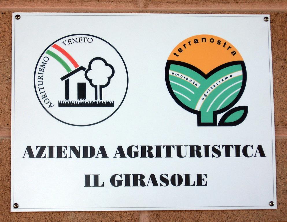 אוריאגו די מירה Agriturismo B&B Il Girasole מראה חיצוני תמונה